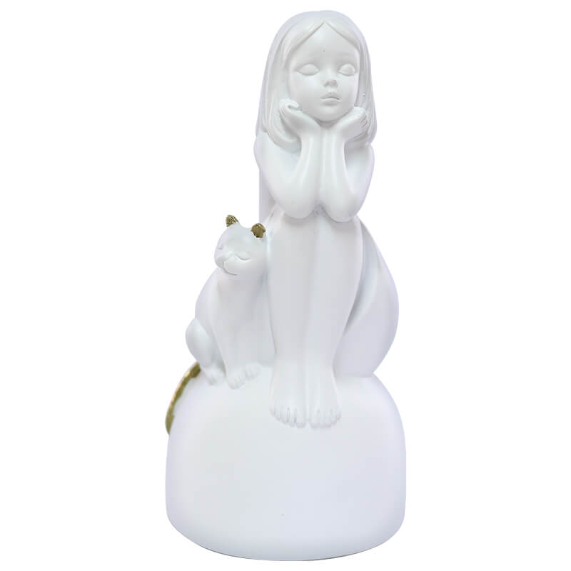GIRL SITTING ON BALL W CAT 19X10CM